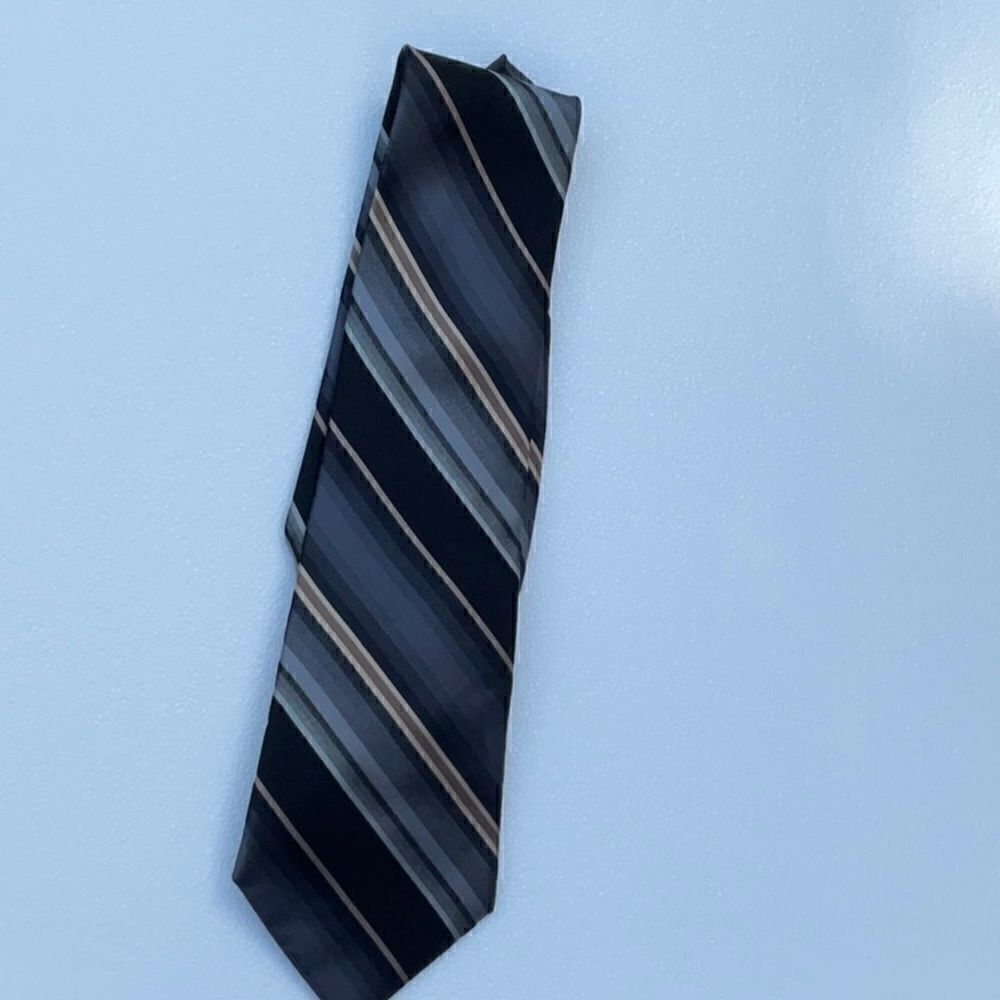 Take 50% OFF- Via Europa Men’s Fine Neckware, OS